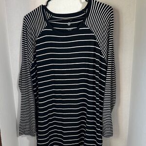 Indigo black and white striped long sleeve shirt size extra large